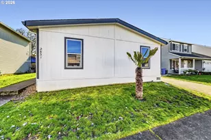 2431 N Fremont St, Cornelius, OR 97113 - Photo 2