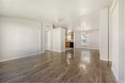 2431 N Fremont St, Cornelius, OR 97113 - Photo 16