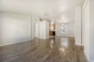 2431 N Fremont St, Cornelius, OR 97113 - Photo 16