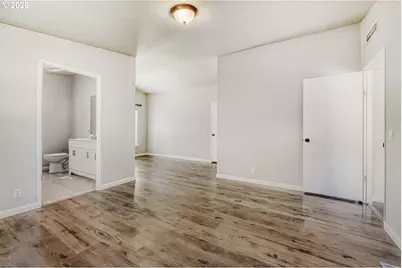 2431 N Fremont St, Cornelius, OR 97113 - Photo 10