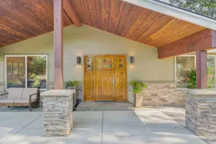 2960 Hill Rd, McMinnville, OR 97128 - Photo 2