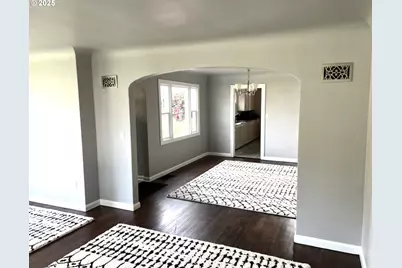 2494 Roosevelt Blvd, Eugene, OR 97402 - Photo 10