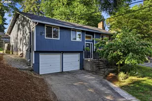 2820 SE 90th Pl, Portland, OR 97266 - Photo 2