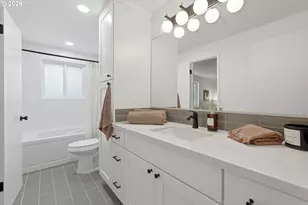 2820 SE 90th Pl, Portland, OR 97266 - Photo 16