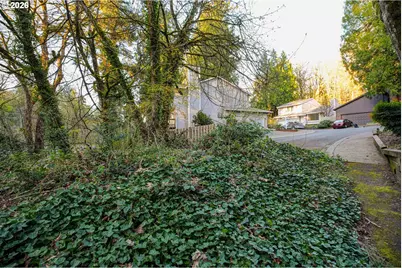 14300 Sherbrook Pl, Lake Oswego, OR 97035 - Photo 38