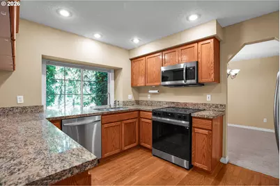 14300 Sherbrook Pl, Lake Oswego, OR 97035 - Photo 8