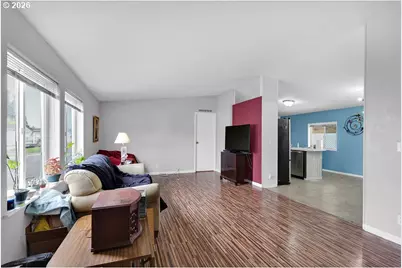 700 N Mill St #69, Creswell, OR 97426 - Photo 10