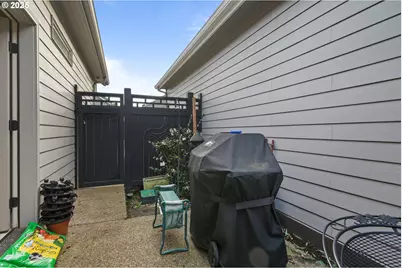 2060 Lakeland Way, Eugene, OR 97408 - Photo 30