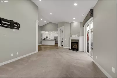 2060 Lakeland Way, Eugene, OR 97408 - Photo 8