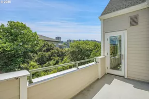 305 S Montgomery St, Portland, OR 97201 - Photo 34