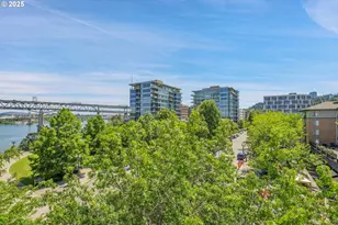 305 S Montgomery St, Portland, OR 97201 - Photo 16