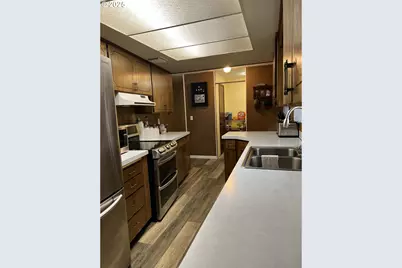 955 Irvine St, The Dalles, OR 97058 - Photo 4