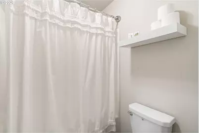 6245 N 86th Ave, Camas, WA 98607 - Photo 40