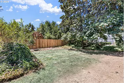 1938 7th St, Springfield, OR 97477 - Photo 44