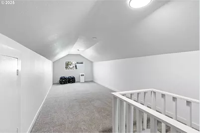 1938 7th St, Springfield, OR 97477 - Photo 34