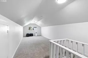 1938 7th St, Springfield, OR 97477 - Photo 34