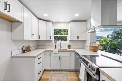 1938 7th St, Springfield, OR 97477 - Photo 14