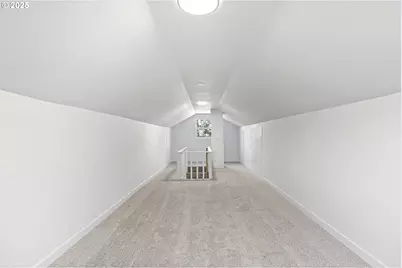 1938 7th St, Springfield, OR 97477 - Photo 36