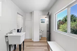 1938 7th St, Springfield, OR 97477 - Photo 22