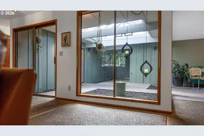 1245 Inglewood Ave, Eugene, OR 97401 - Photo 8