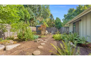 1245 Inglewood Ave, Eugene, OR 97401 - Photo 44