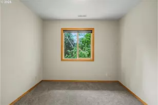 125 SW Spruce St, Dundee, OR 97115 - Photo 20