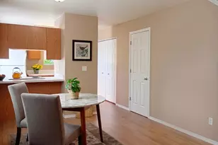 217 NE 146th Ave, Portland, OR 97230 - Photo 4