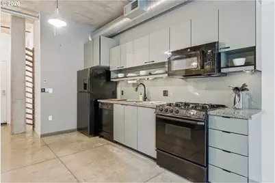 1030 NW 12th Ave #130, Portland, OR 97209 - Photo 10