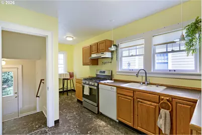2833 NE 8th Ave, Portland, OR 97212 - Photo 12