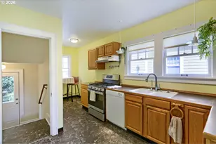 2833 NE 8th Ave, Portland, OR 97212 - Photo 12