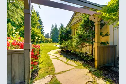 31860 SW Peach Cove Rd, West Linn, OR 97068 - Photo 4