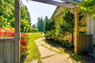 31860 SW Peach Cove Rd, West Linn, OR 97068 - Photo 4