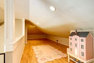 31860 SW Peach Cove Rd, West Linn, OR 97068 - Photo 22