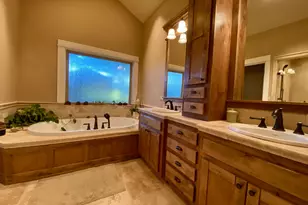 31860 SW Peach Cove Rd, West Linn, OR 97068 - Photo 26