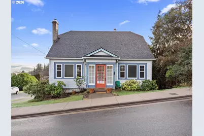 1014 8th St, Astoria, OR 97103 - Photo 1