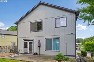 759 SE Camellia Ct, Hillsboro, OR 97123 - Photo 38