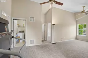 759 SE Camellia Ct, Hillsboro, OR 97123 - Photo 26