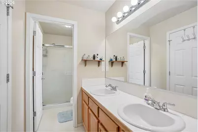 759 SE Camellia Ct, Hillsboro, OR 97123 - Photo 32