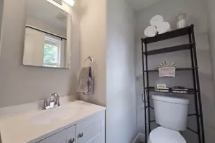 17821 NE Everett Ct, Gresham, OR 97230 - Photo 16