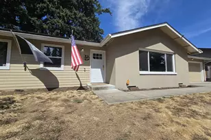 17821 NE Everett Ct, Gresham, OR 97230 - Photo 4