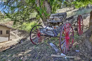 107 Rebel Hill Rd, Canyon City, OR 97820 - Photo 34