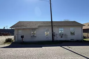 108 Ross St, Molalla, OR 97038 - Photo 4