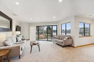 620 NW Naito Pkwy, Portland, OR 97209 - Photo 2