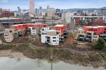 620 NW Naito Pkwy #B7, Portland, OR 97209 - Photo 1