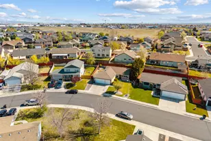 2216 NW Eucalyptus Dr, Hermiston, OR 97838 - Photo 28