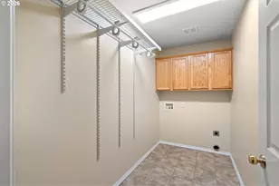 2216 NW Eucalyptus Dr, Hermiston, OR 97838 - Photo 28