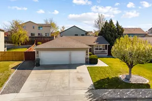 2216 NW Eucalyptus Dr, Hermiston, OR 97838 - Photo 26