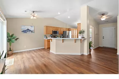 2216 NW Eucalyptus Dr, Hermiston, OR 97838 - Photo 10