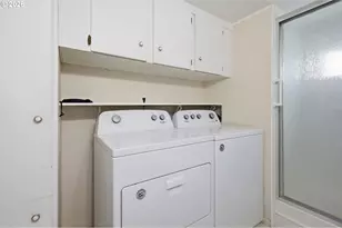 5335 Main St, Springfield, OR 97478 - Photo 32