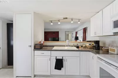 5335 Main St #10, Springfield, OR 97478 - Photo 14